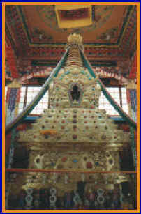 Chorten Stupa Tibetischer Buddhistisches Ritual in Harz Bordeaux NEP218 3192